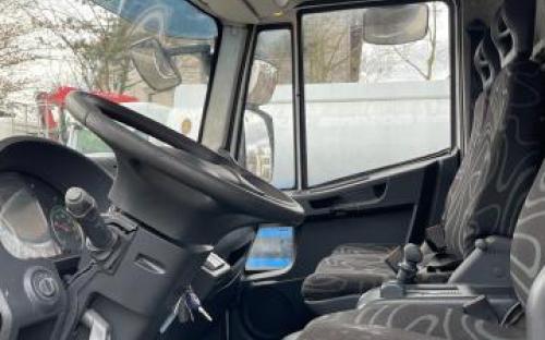 Iveco 120E18 EEV Koffer LBW